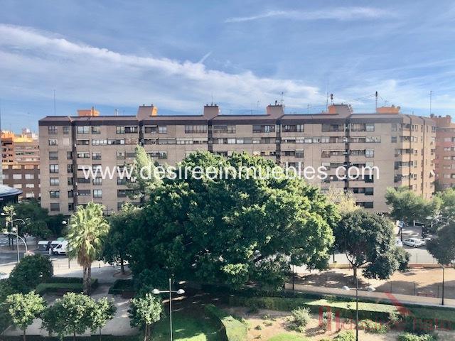 For rent of flat in Valencia