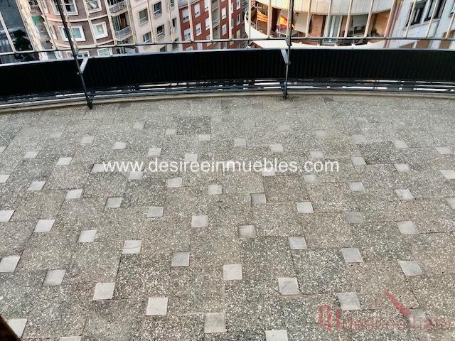 For sale of flat in Valencia