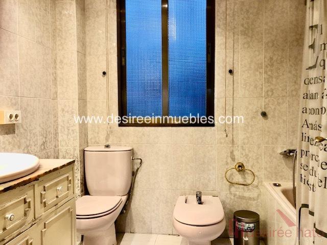For sale of flat in Valencia