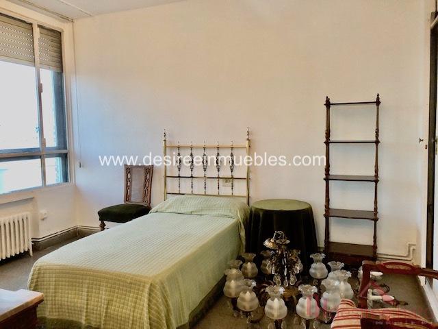 For sale of flat in Valencia