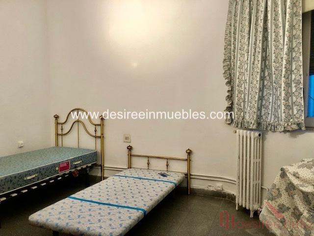 For sale of flat in Valencia