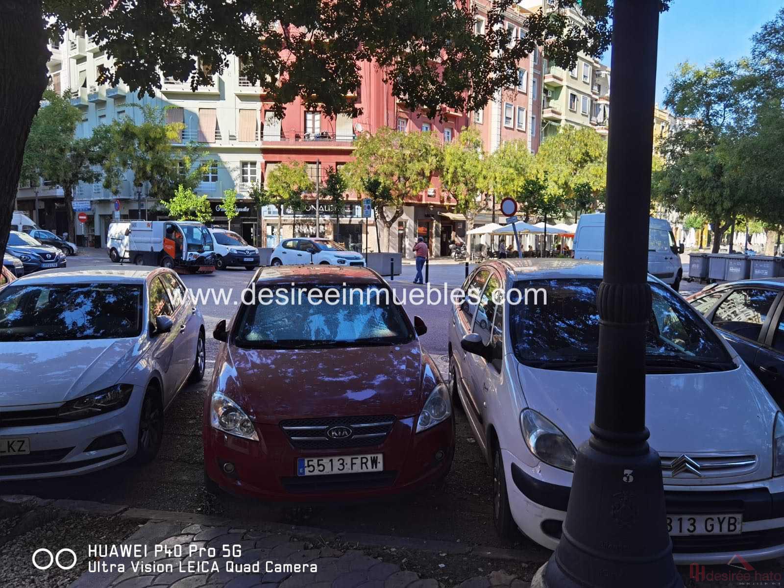 For rent of commercial in Valencia