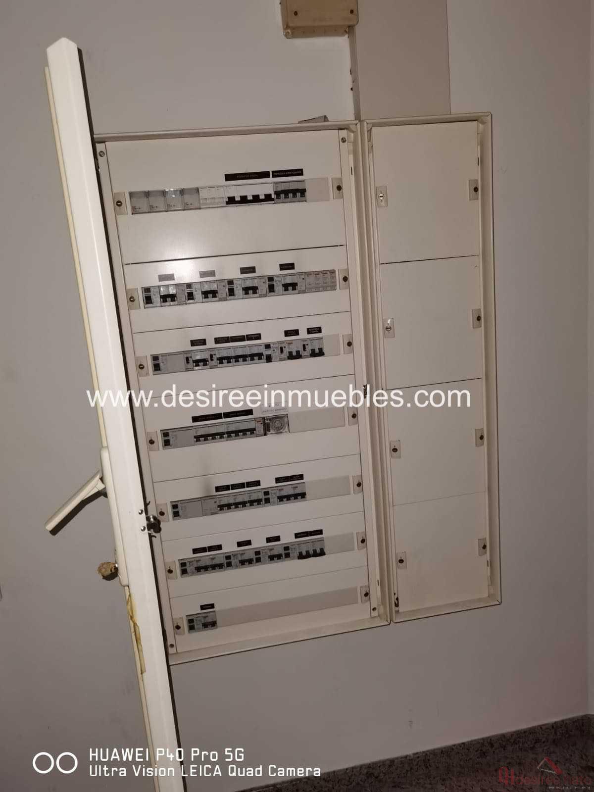 For rent of commercial in Valencia