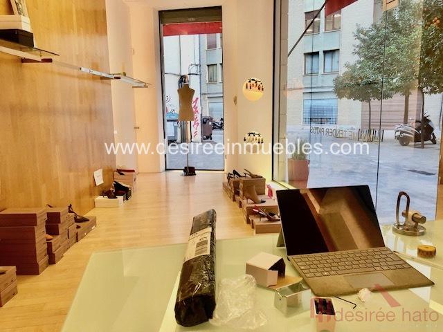 For rent of commercial in Valencia