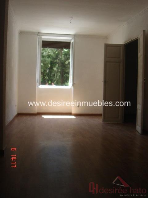 For sale of flat in Valencia