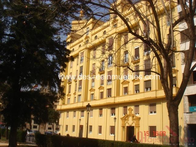 For sale of flat in Valencia