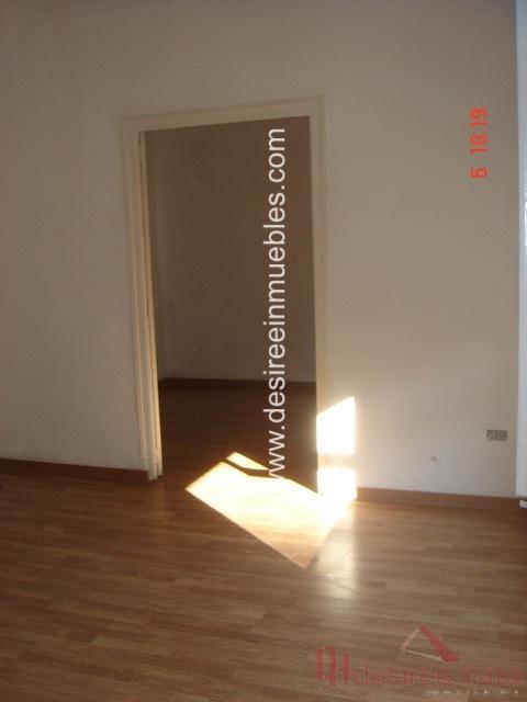 For sale of flat in Valencia