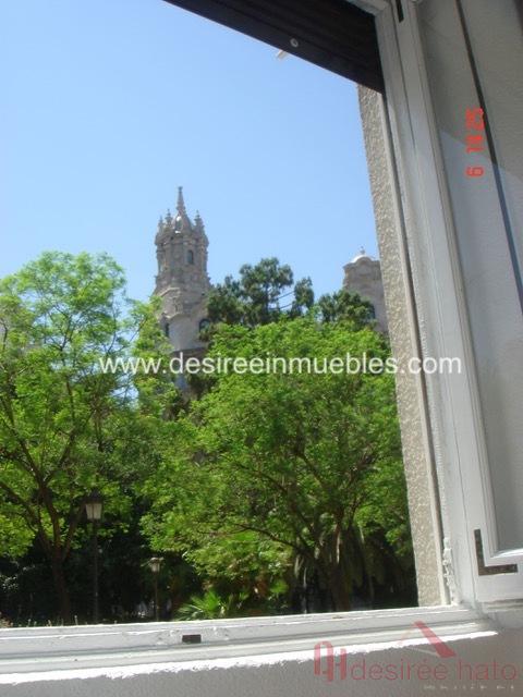 For sale of flat in Valencia