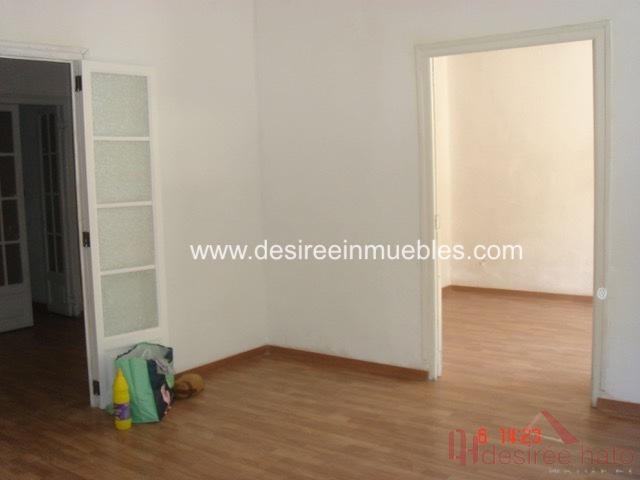 For sale of flat in Valencia