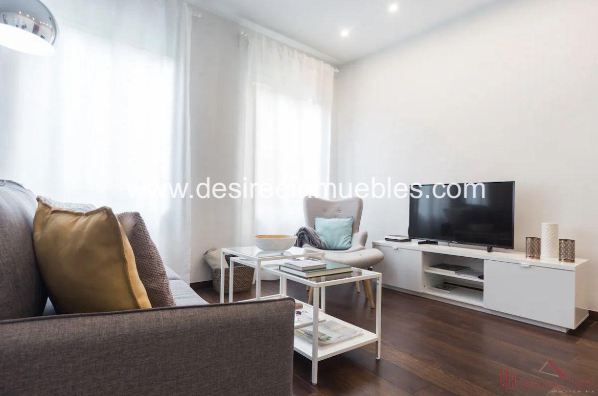 For sale of flat in Valencia