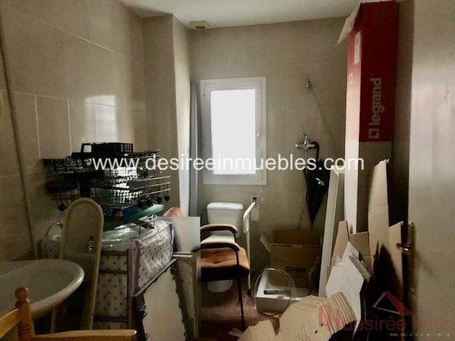 For sale of flat in Valencia