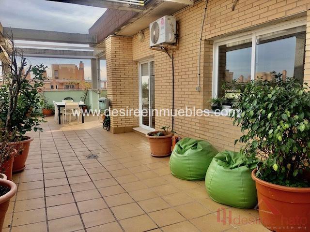 For rent of penthouse in Valencia