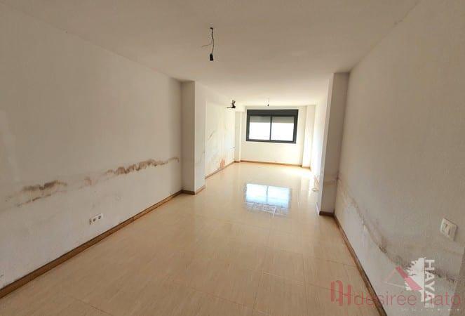 For sale of flat in Picassent