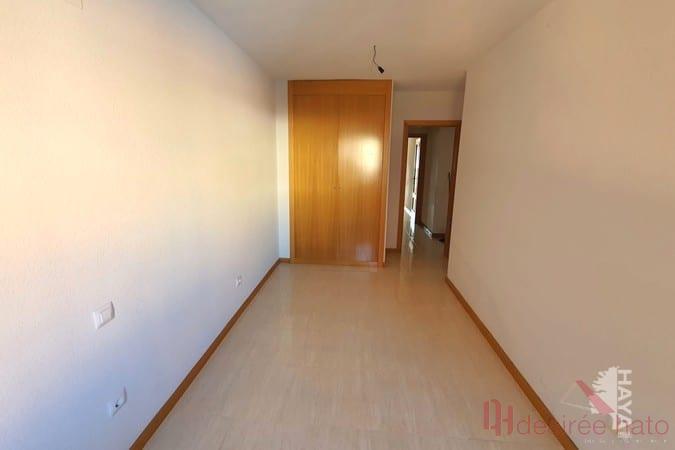 For sale of flat in Picassent