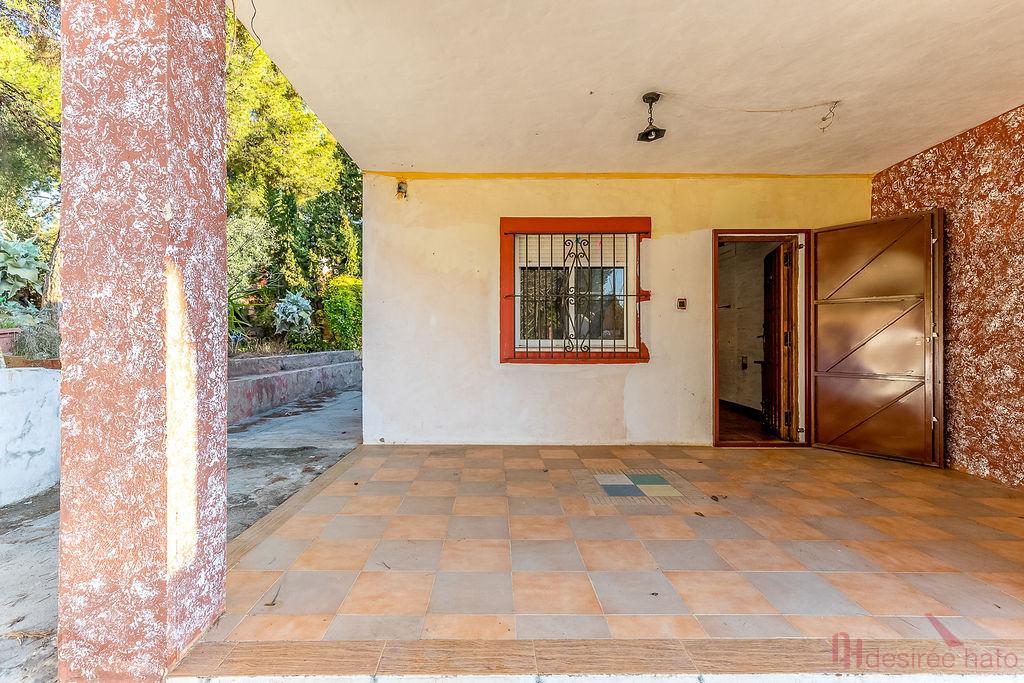 For sale of chalet in Albalat dels Tarongers