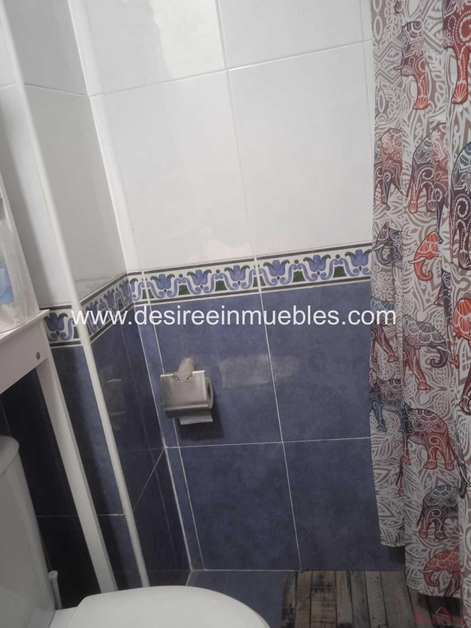 For sale of duplex in Valencia