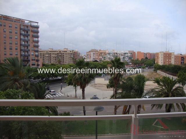 For rent of flat in Valencia