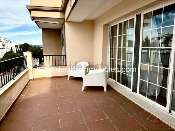 For rent of penthouse in Bétera