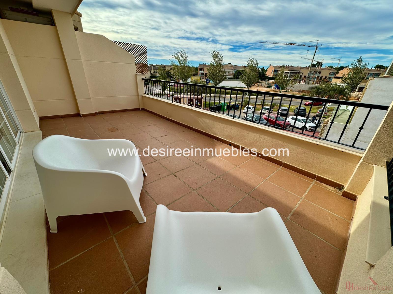 For rent of penthouse in Bétera