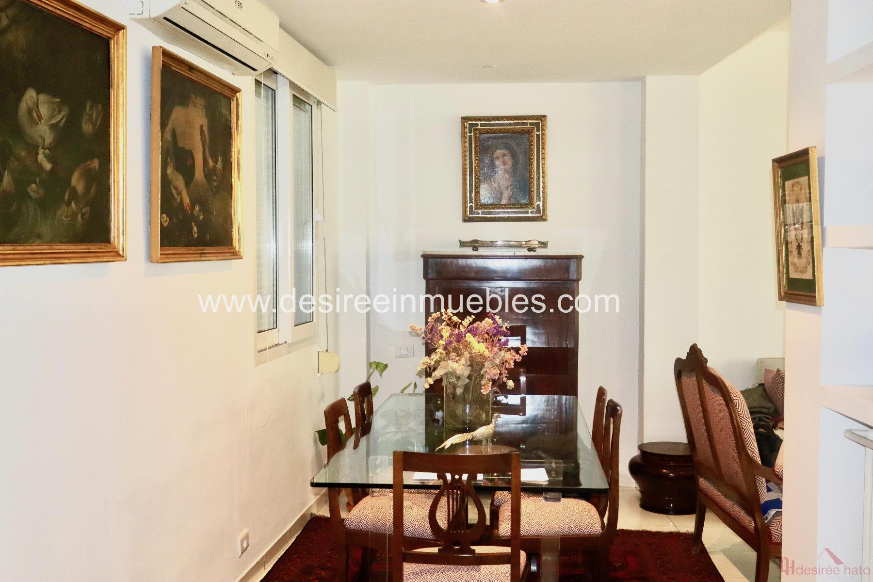 For sale of flat in Valencia