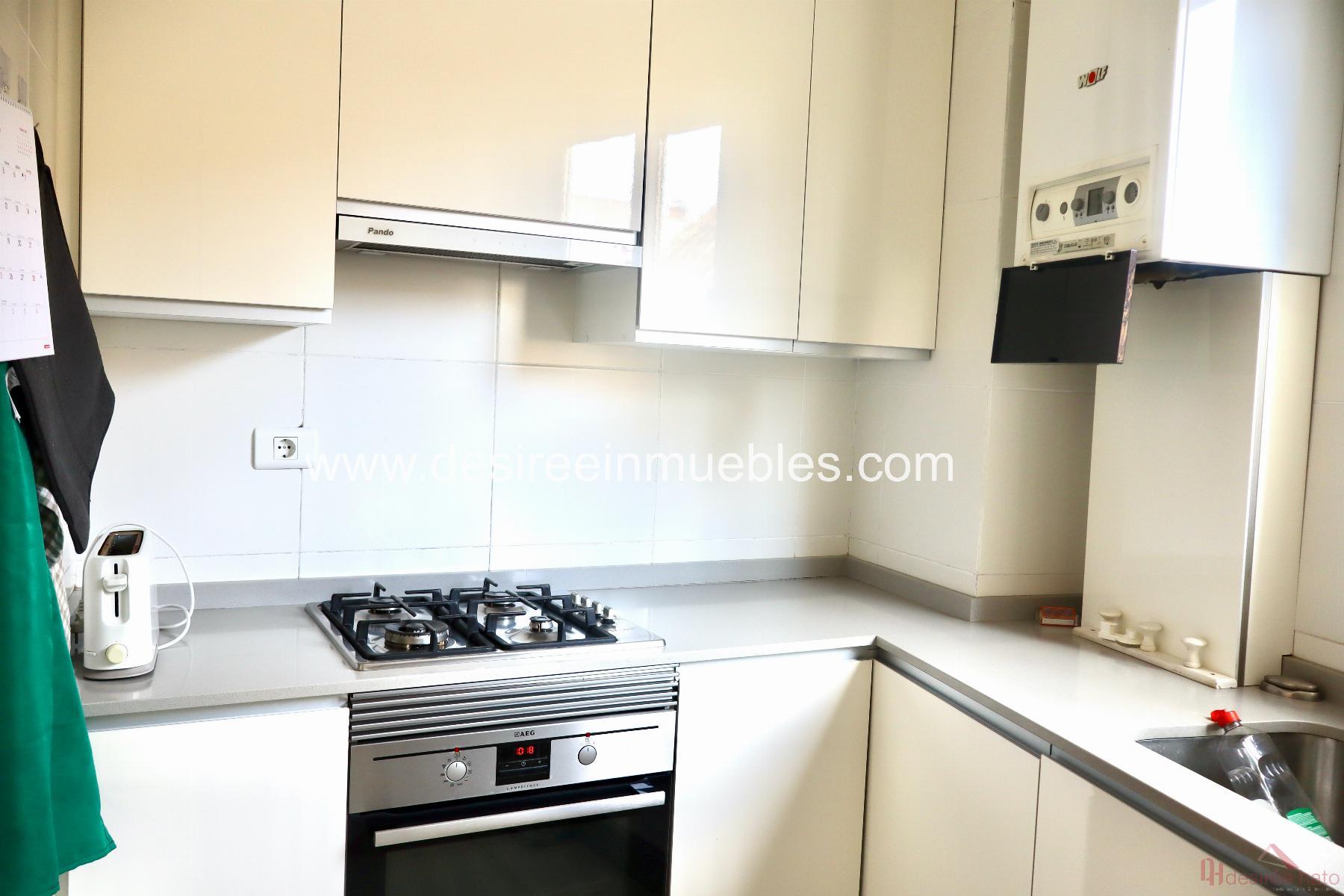 For sale of flat in Valencia