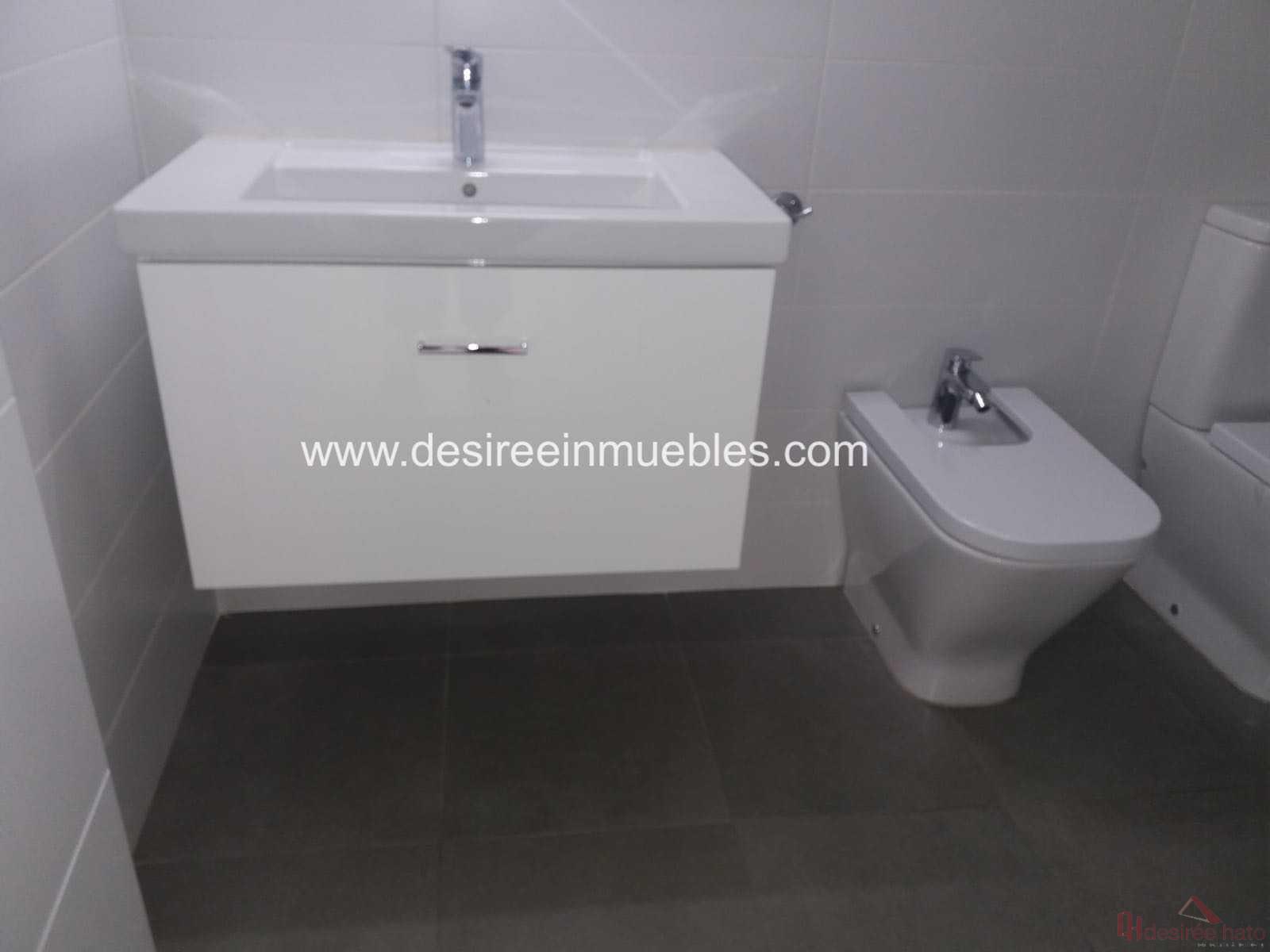 For rent of flat in Valencia