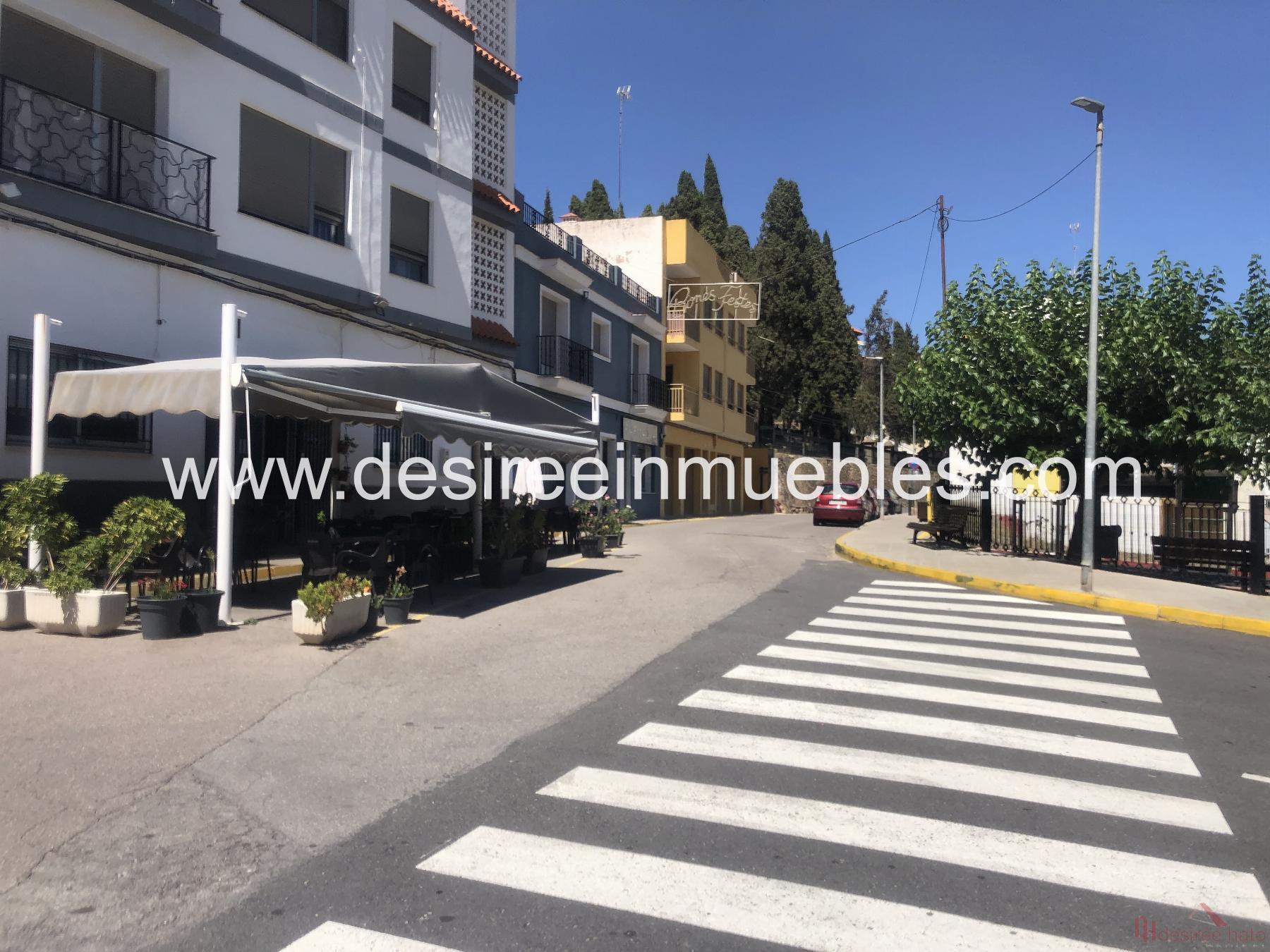 Verkoop van hotel in Sueras Suera