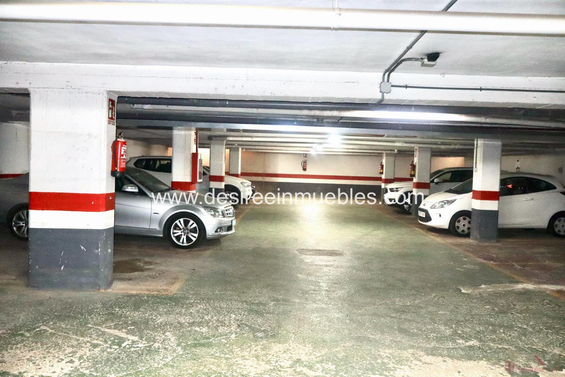 For sale of flat in Valencia