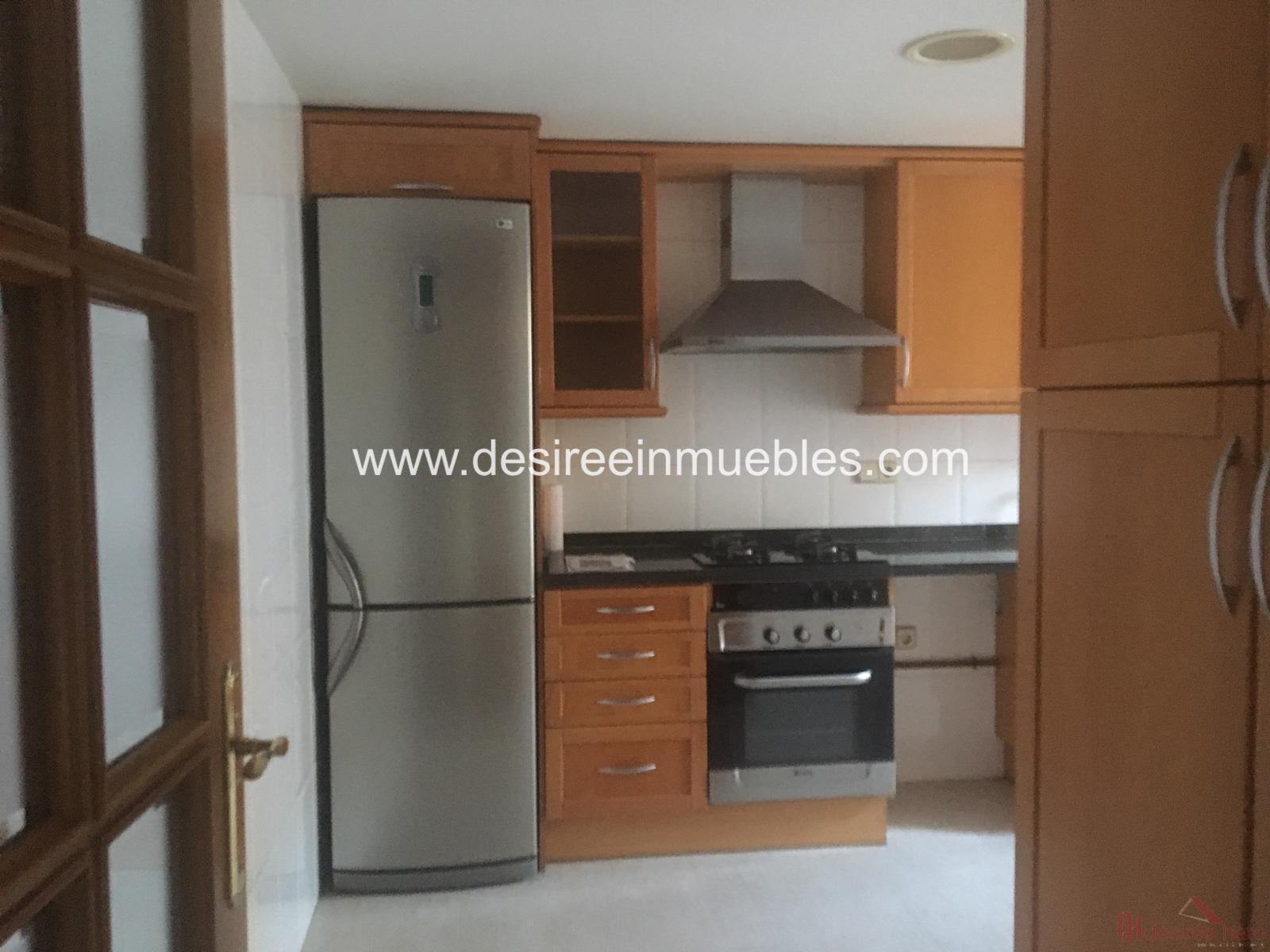 For sale of flat in Valencia