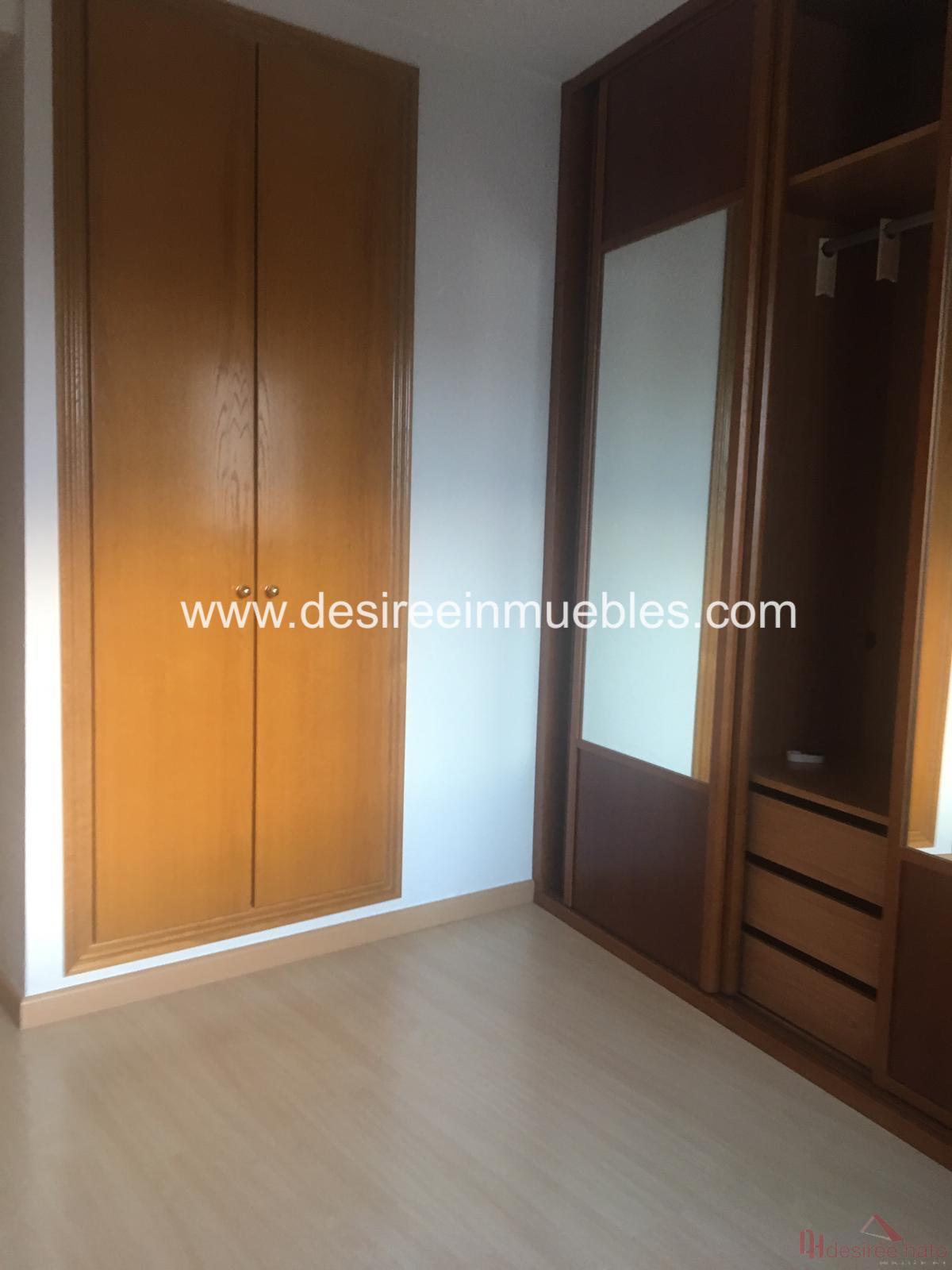 For sale of flat in Valencia