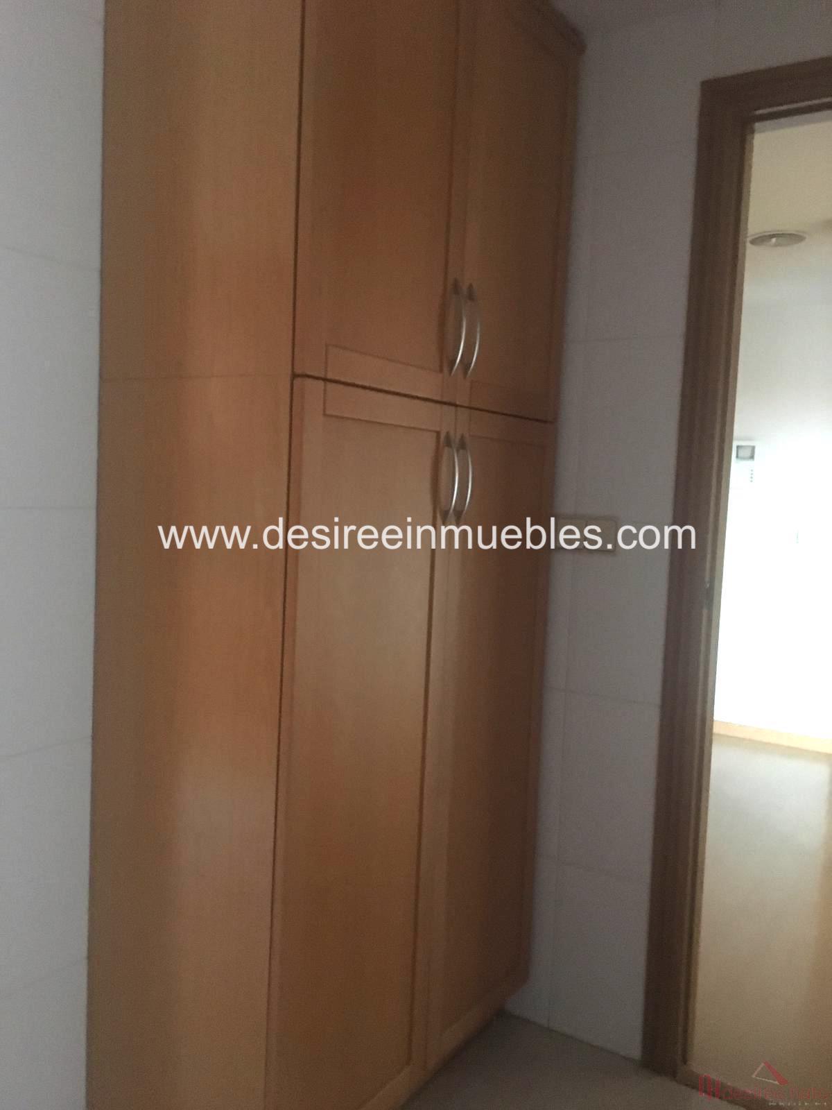 For sale of flat in Valencia