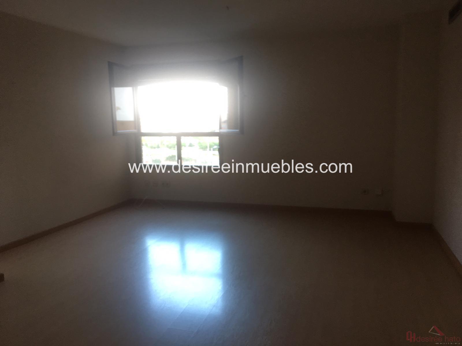 For sale of flat in Valencia