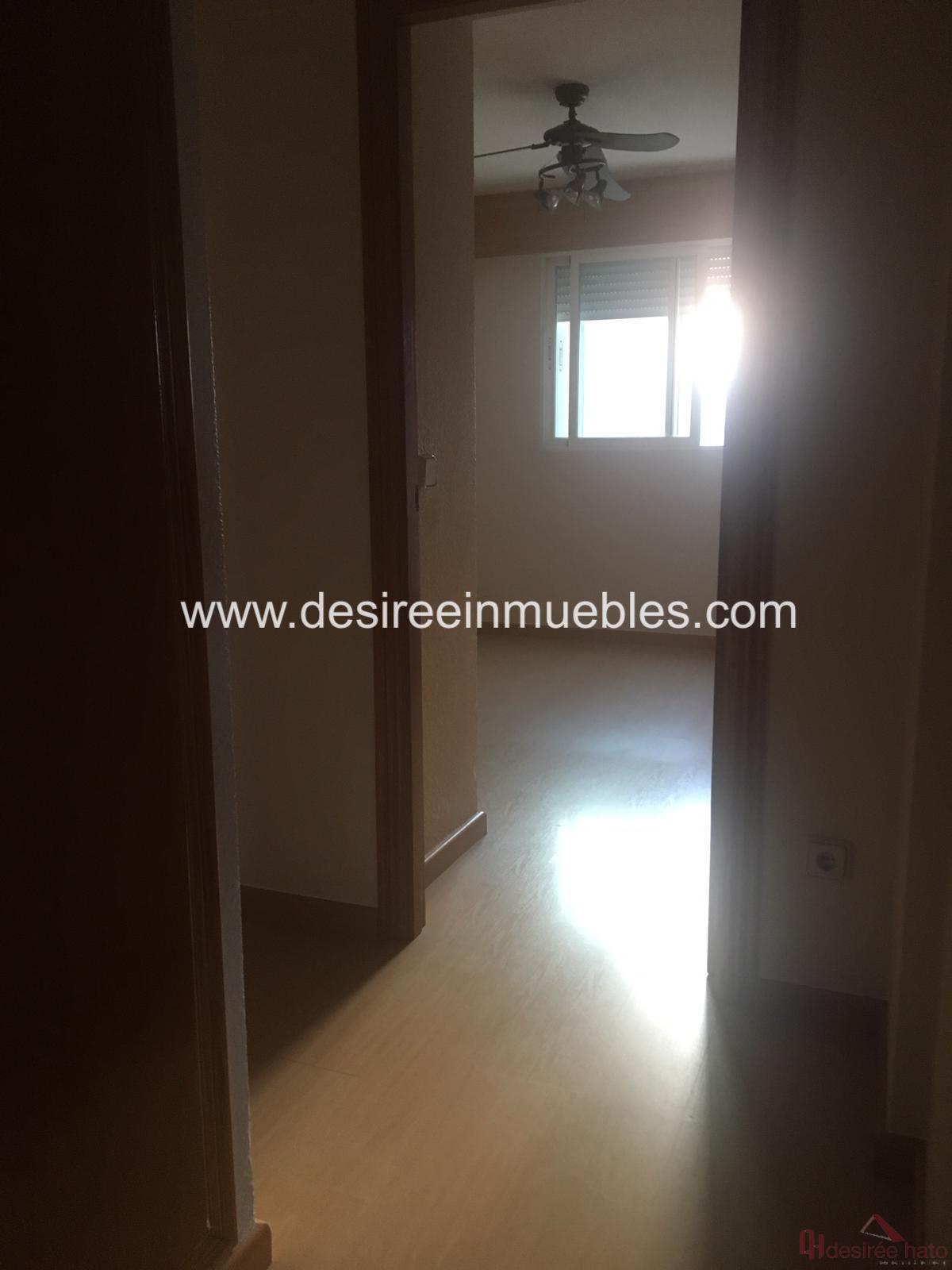 For sale of flat in Valencia