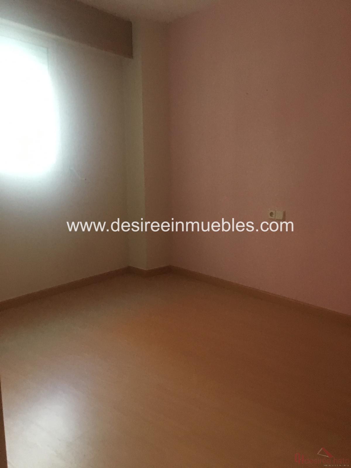 For sale of flat in Valencia