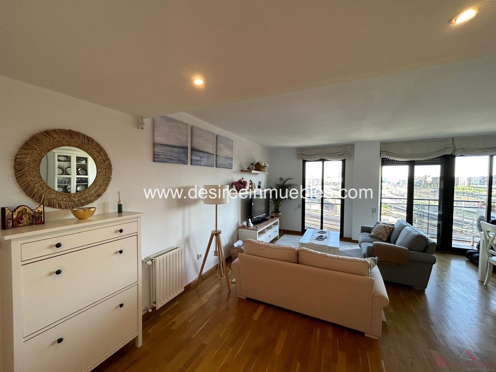 For sale of flat in Valencia