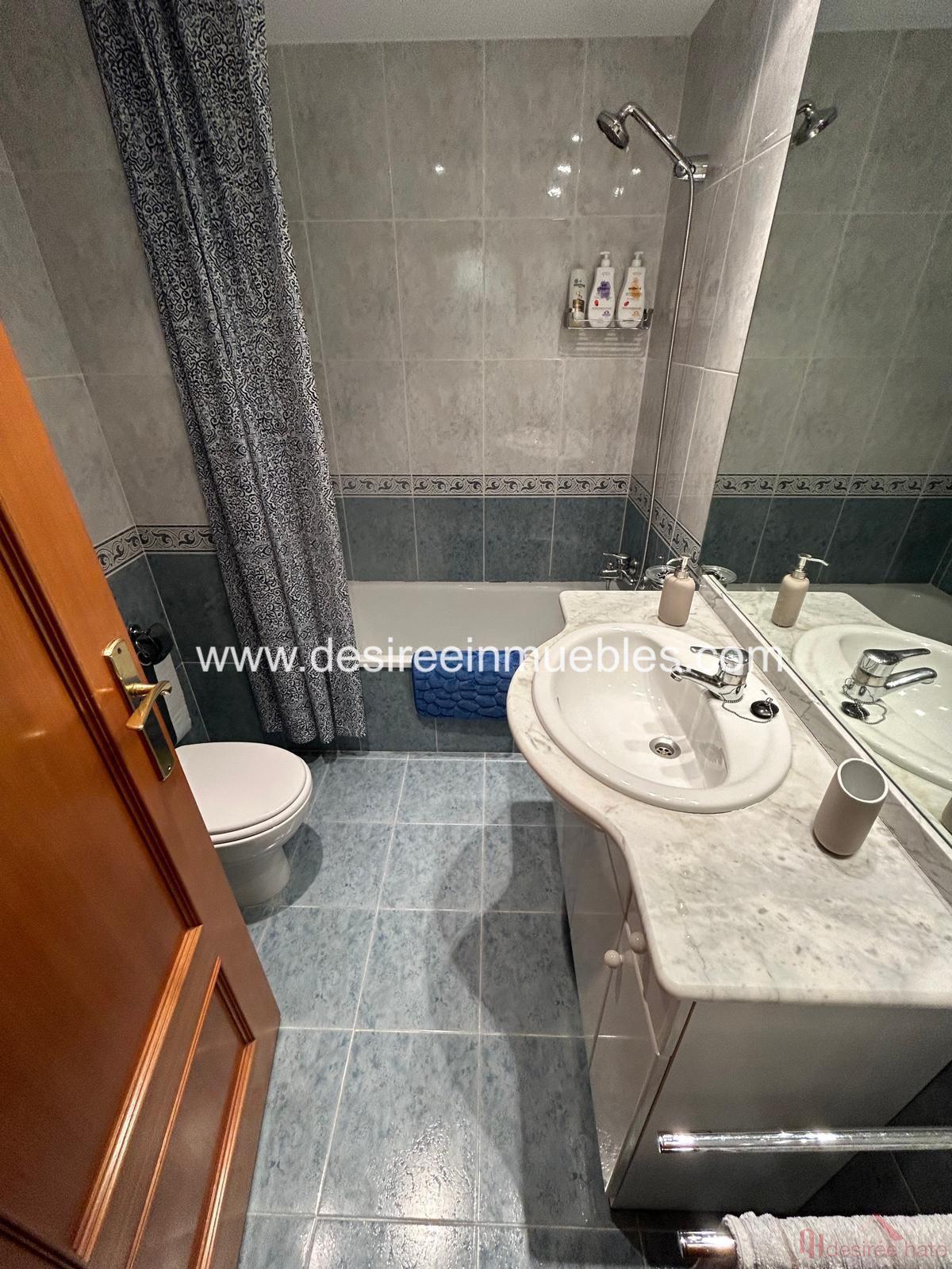 For sale of flat in Valencia
