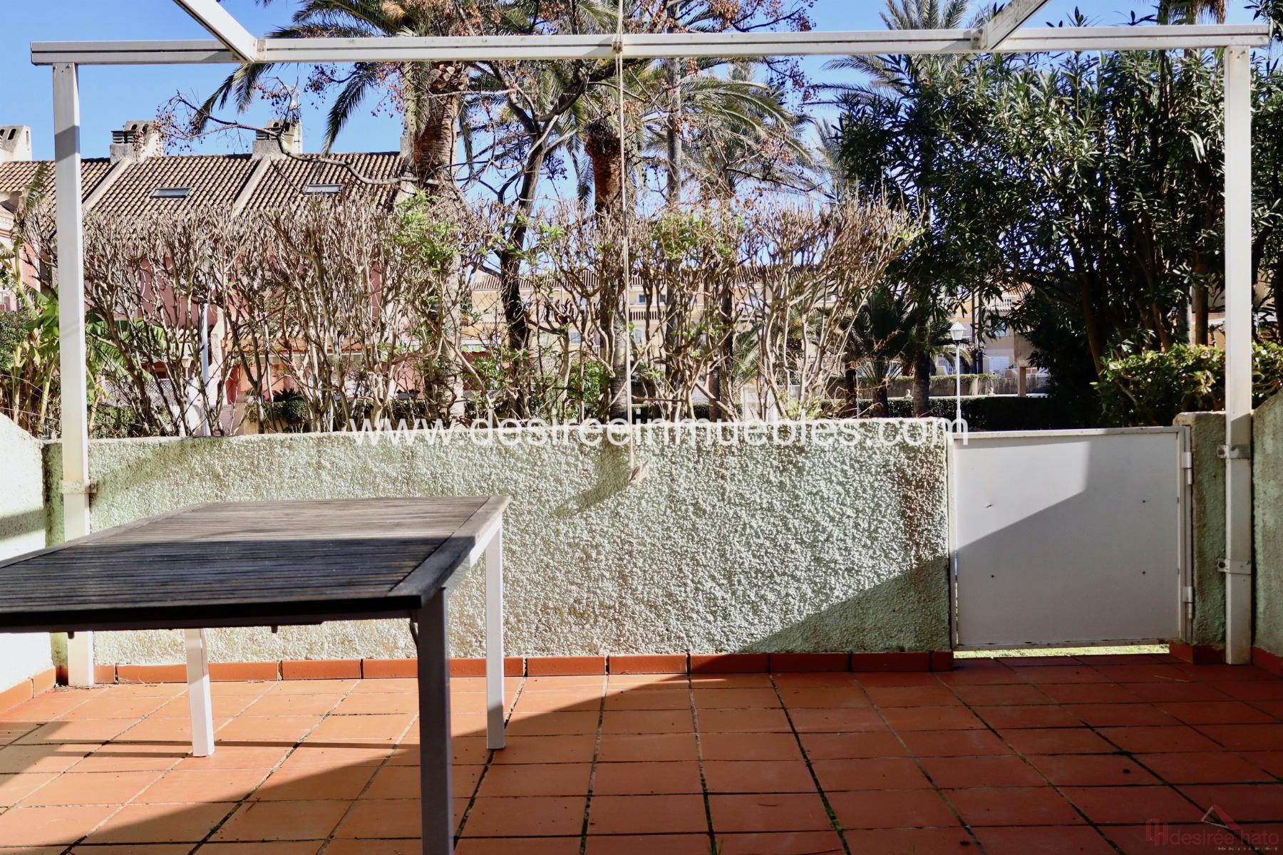 Til salg fra hus i Valencia