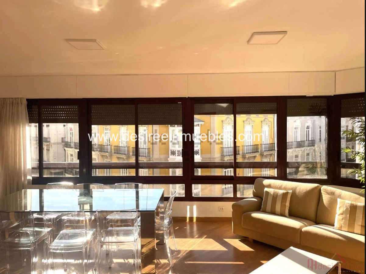For sale of flat in Valencia