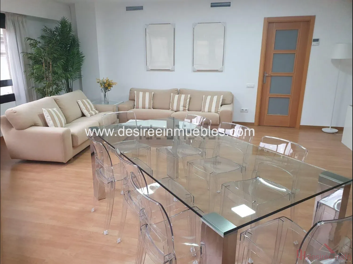 For sale of flat in Valencia