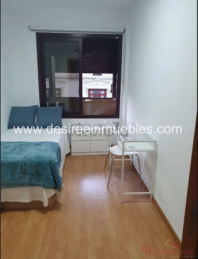 For sale of flat in Valencia