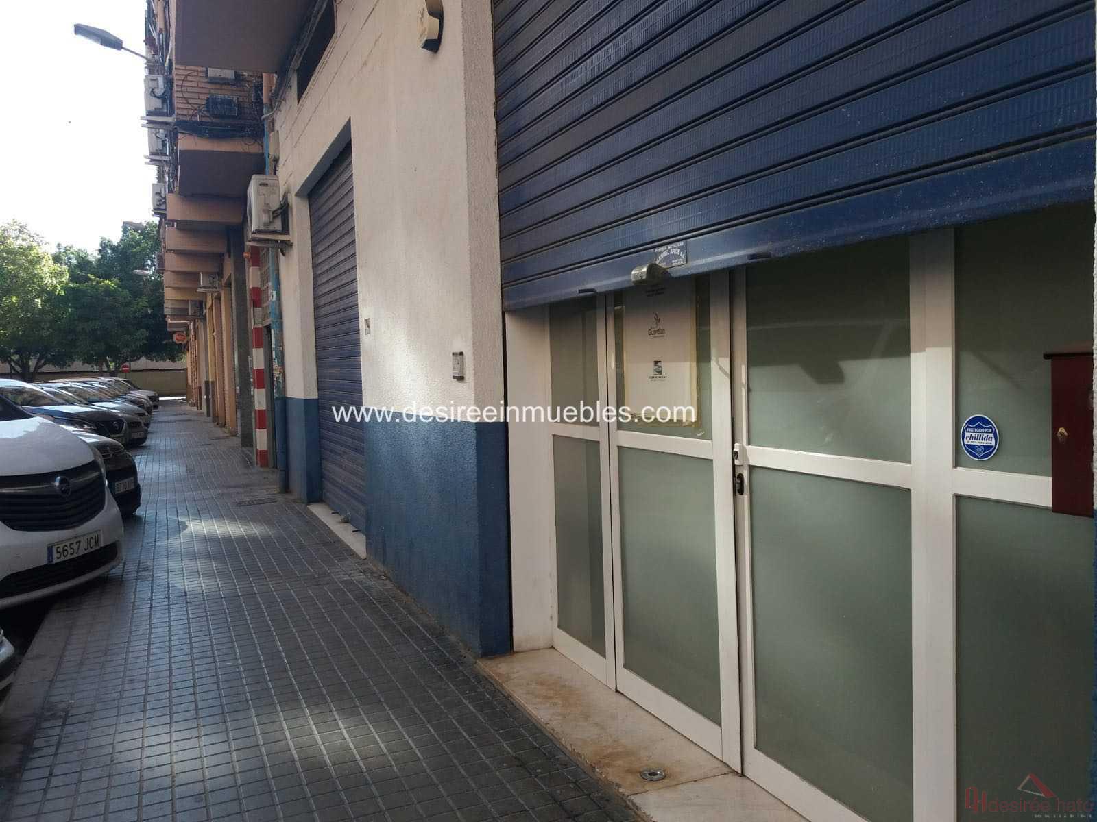 For rent of commercial in Valencia