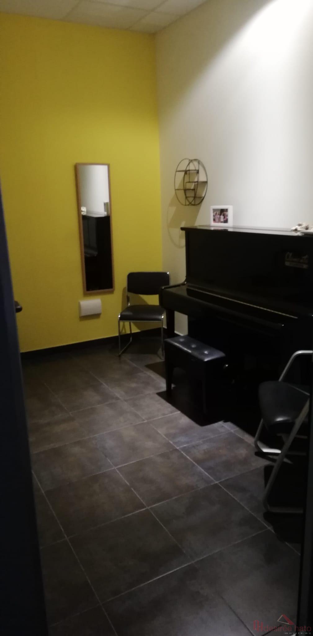 For sale of commercial in Alboraya