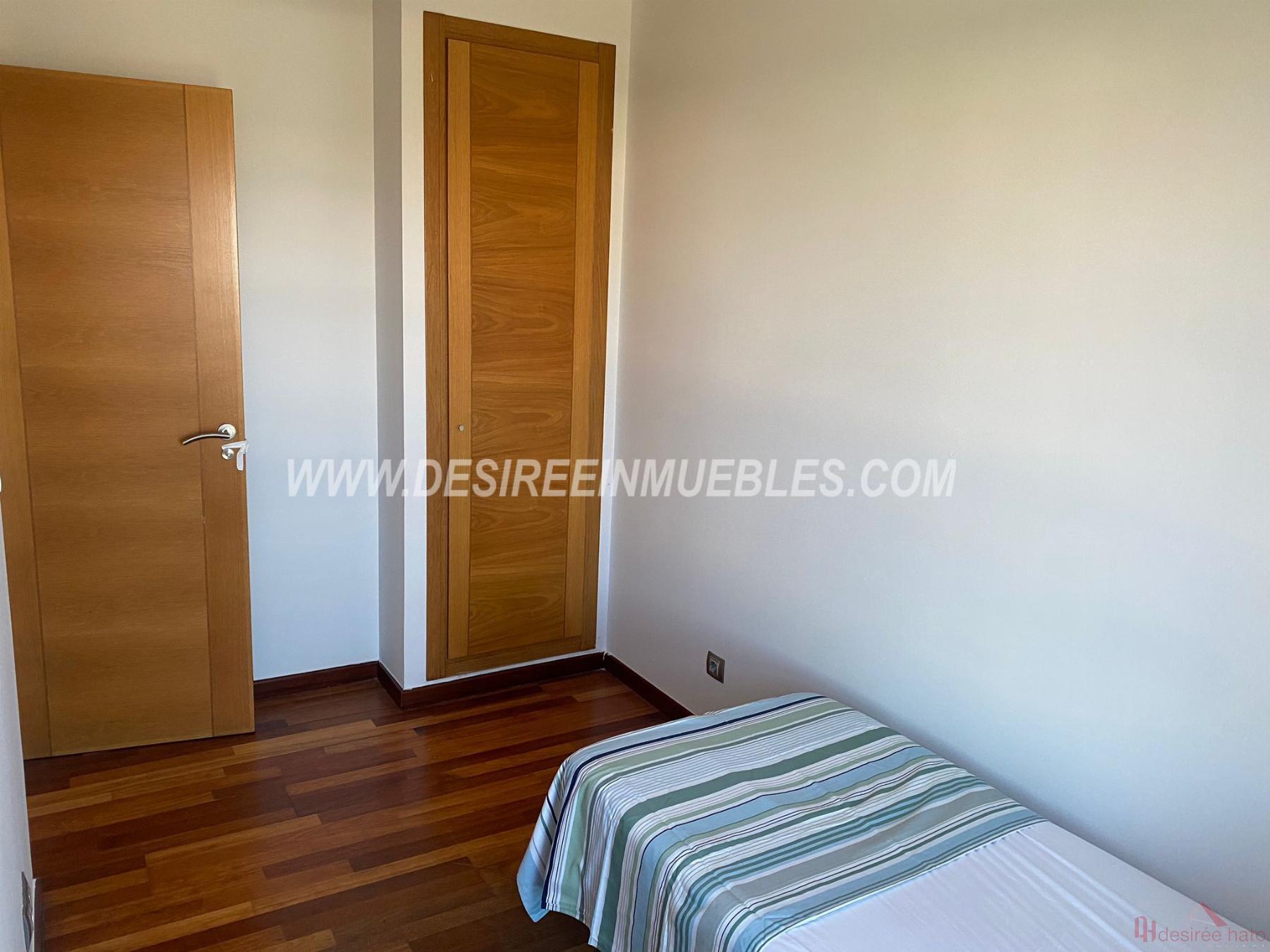 For sale of flat in Valencia