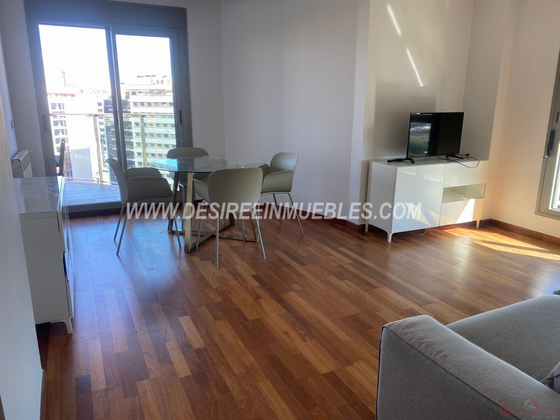 For sale of flat in Valencia