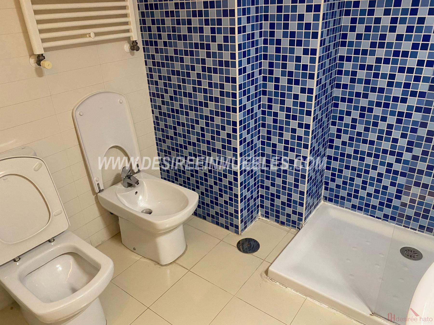 For sale of flat in Valencia