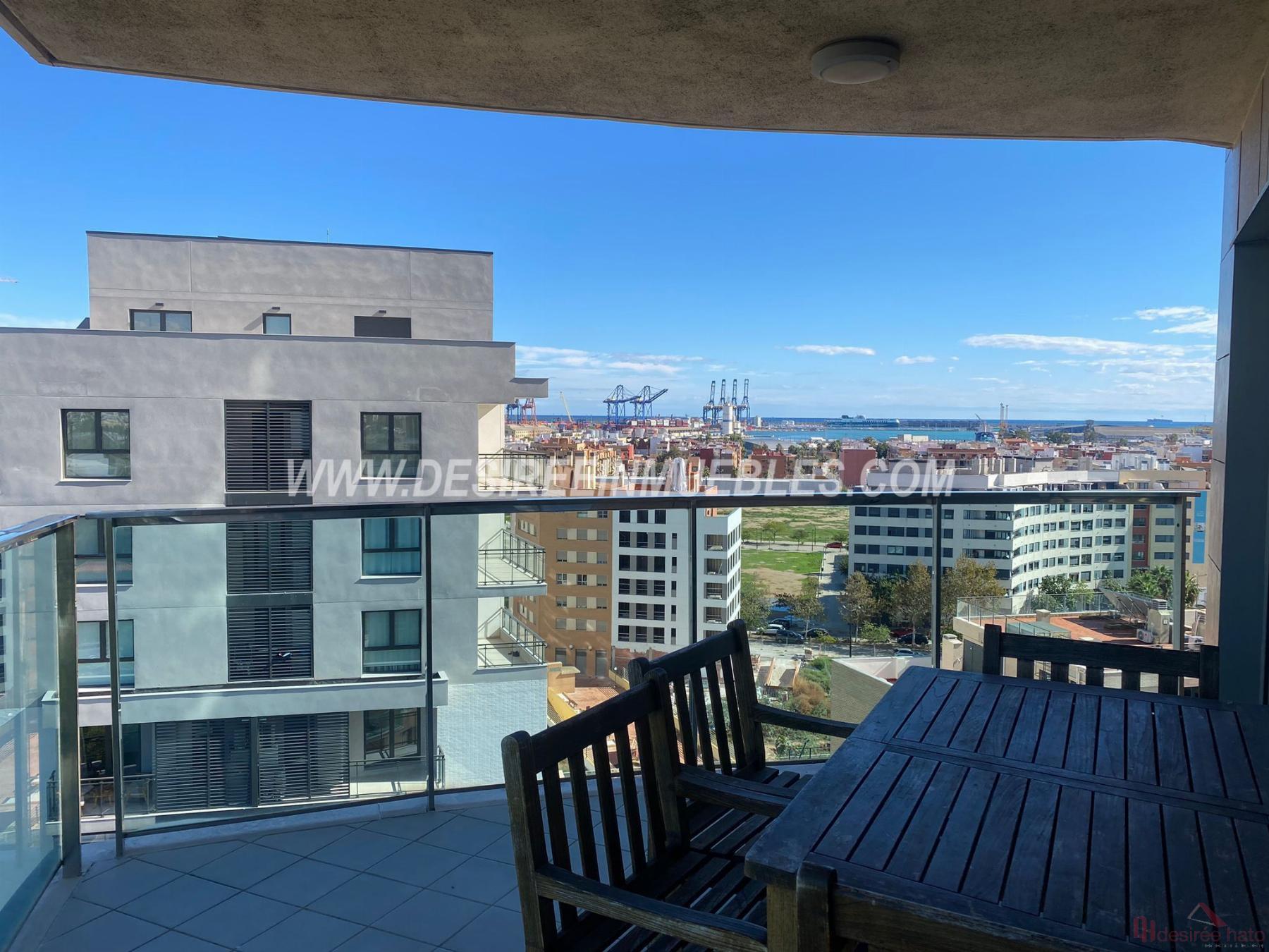 For sale of flat in Valencia