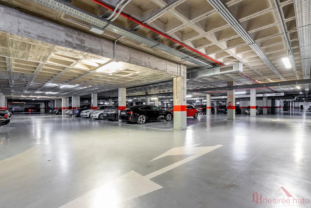 Venda de local comercial a Manises