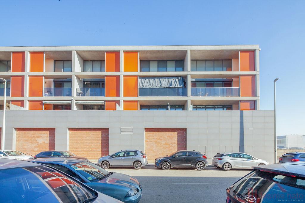 Venda de local comercial a Manises