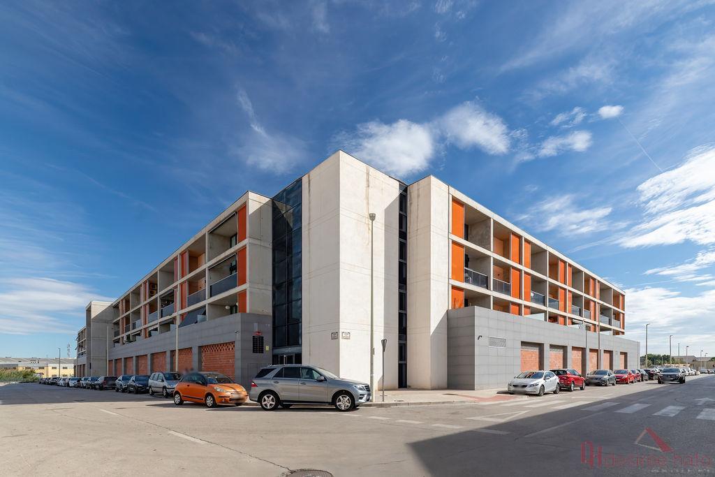 Venda de local comercial a Manises