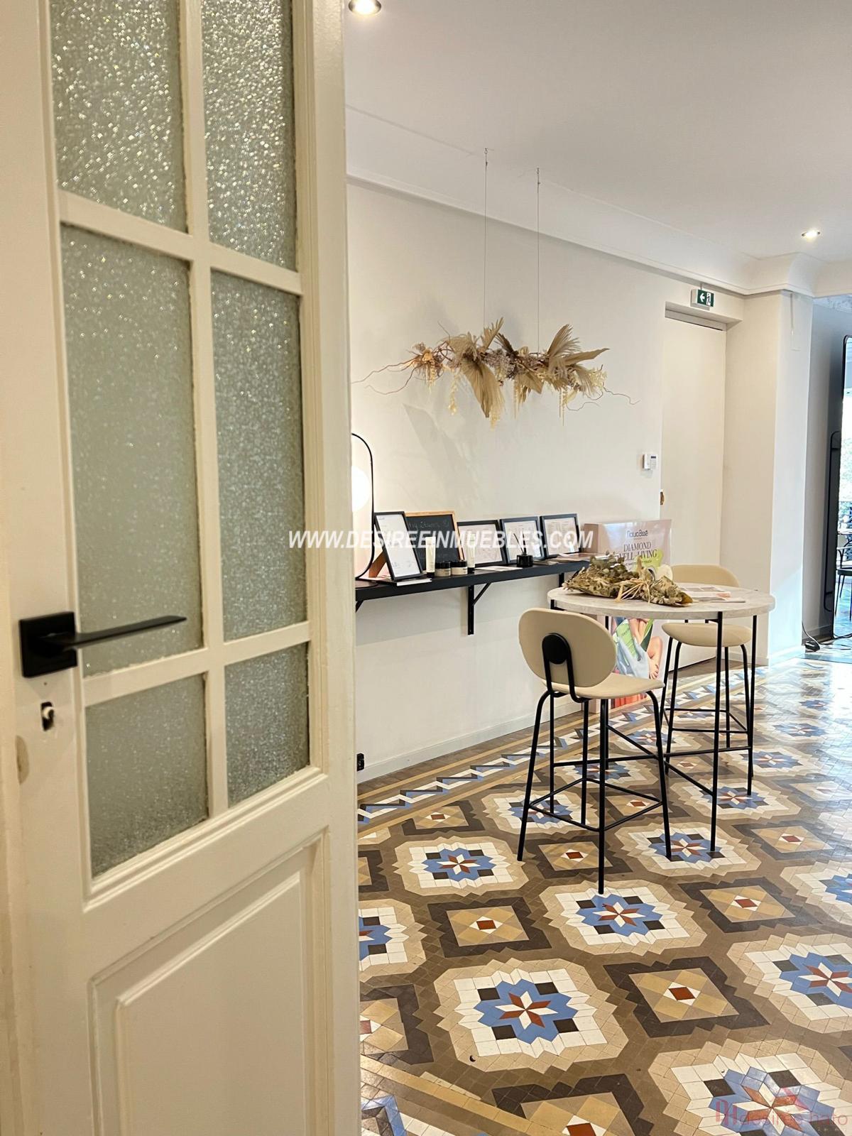 For rent of office in Valencia